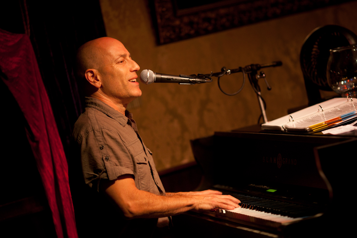 Dueling Piano Joel